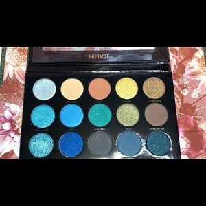 Hipdot Cenote Eyeshadow Palette